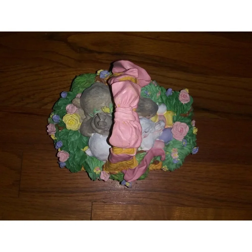 Spring Easter Garden Rabbits Bunny Bunnies in BASKET STATUE figurine resin 7.5